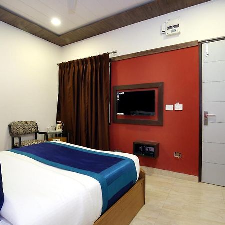 Capital O 9822 Hotel Seven Chandīgarh Εξωτερικό φωτογραφία