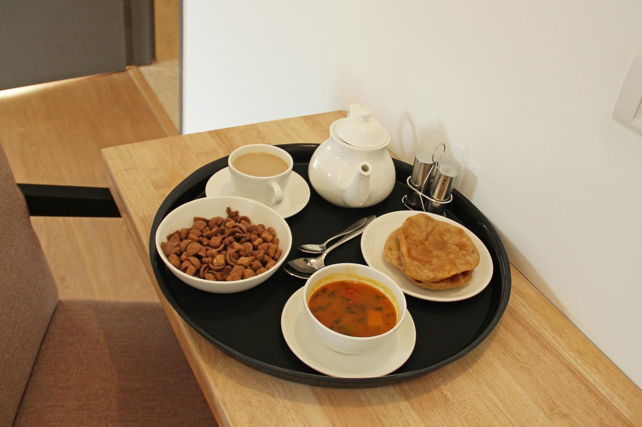 Capital O 9822 Hotel Seven Chandīgarh Εξωτερικό φωτογραφία