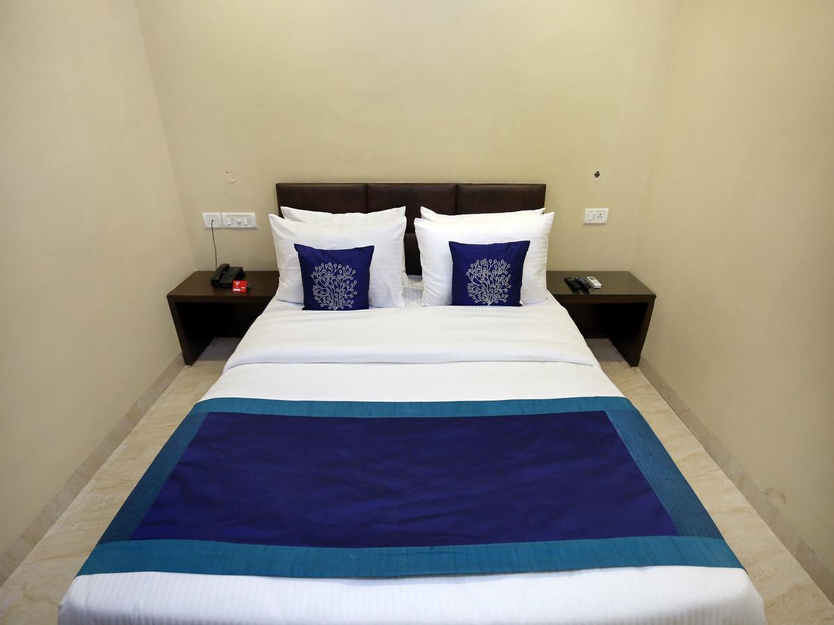 Capital O 9822 Hotel Seven Chandīgarh Εξωτερικό φωτογραφία